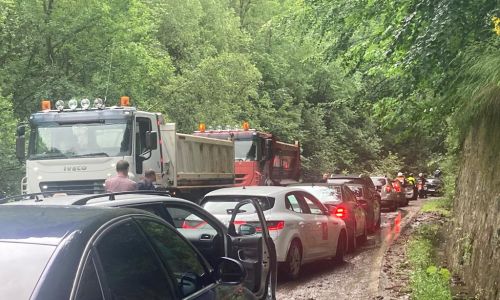 Trafic BLOCAT pe Transfăgărășan!