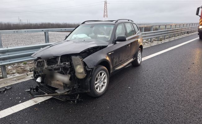 ACUM! Accident cu două mașini pe Drumul Expres Pitești-Craiova!