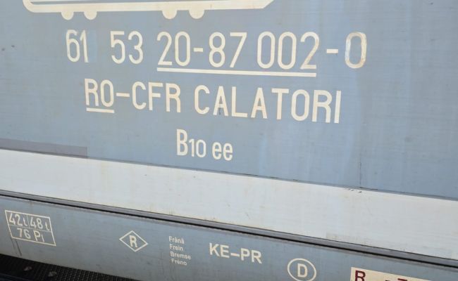 Accident GRAV în Argeș! Un microbuz a fost lovit de un TREN