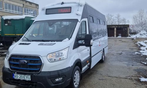 Microbuz electric școlar pentru elevii din comuna Cocu
