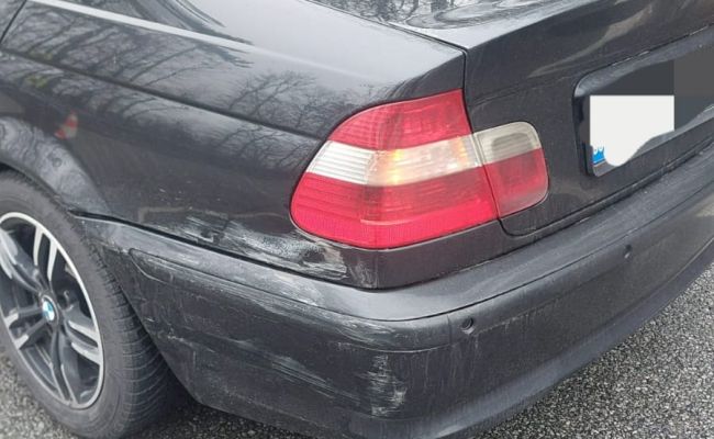 Accident în Argeş! Impact între trei maşini şi un TIR