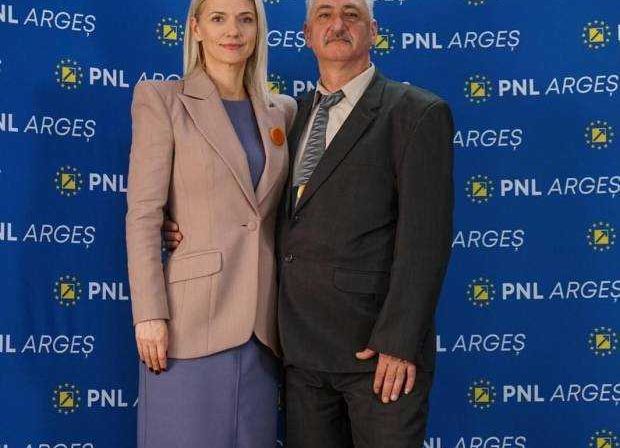 ȘOCANT! Un candidat PNL din Argeș nu se susține nici el la primărie! Susține un adversar politc