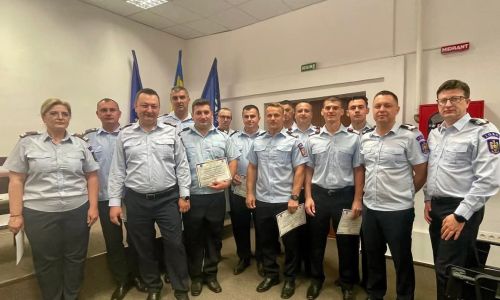 11 pompieri argeșeni au fost recompensați cu diplome de merit