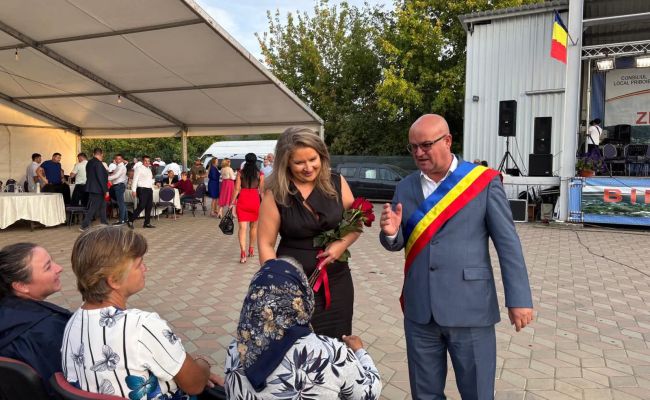 Zi de dublă sărbătoare la Lunca Corbului și Priboieni!