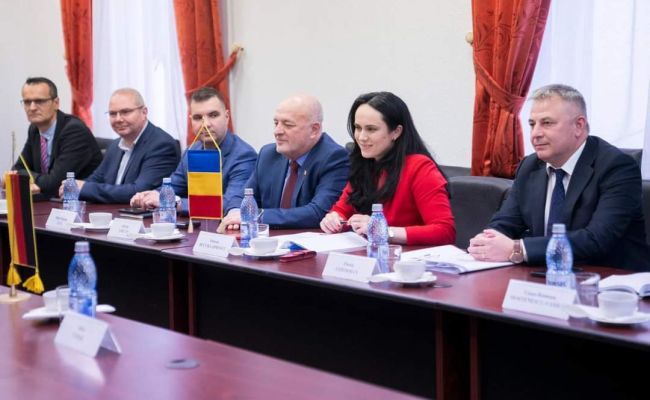Secretarul de stat german Rolf Schmachtenberg, la întâlnirea bilaterală cu ministrul Simona Bucura-Oprescu: ”Ne dorim să învățăm din experiența României privind reforma sistemului public de pensii!”