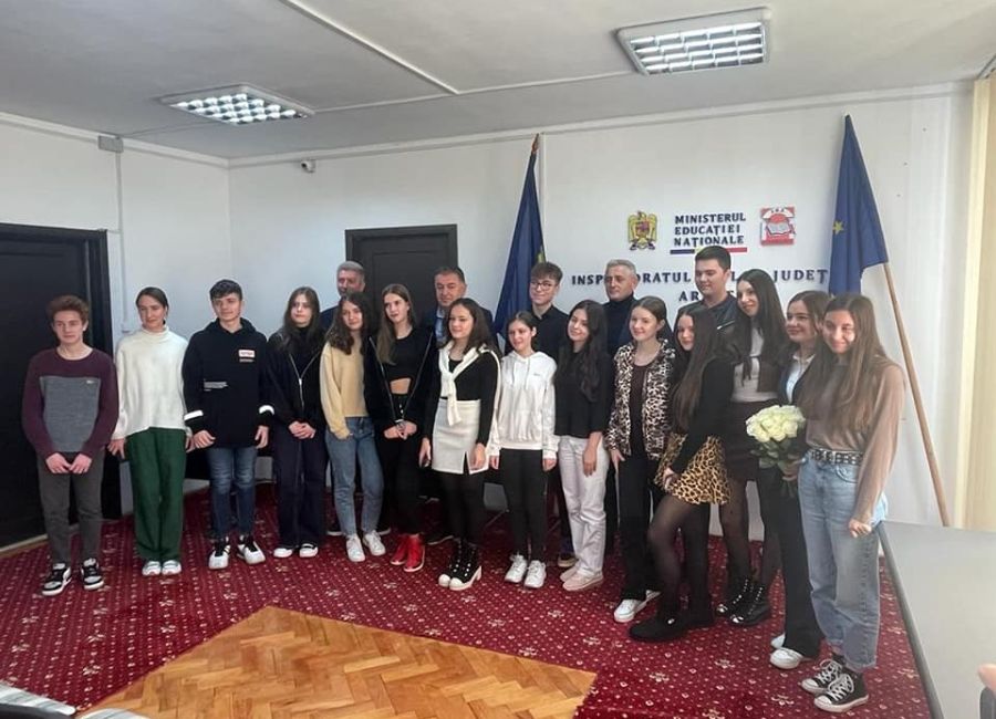 Elevii de 10 ai Piteştiului au fost premiaţi