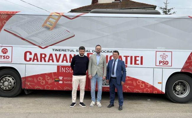 Caravana Educaţiei a ajuns în comuna Aninoasa