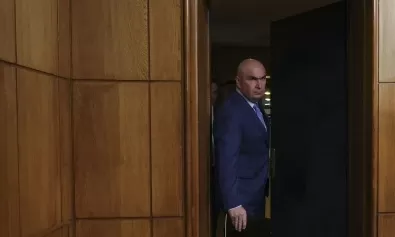 Amenzi URIAȘE pentru românii care ridică tonul la funcționarii publici!