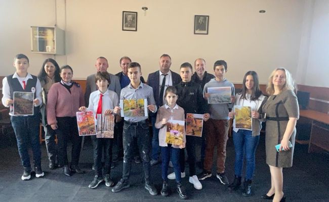 Peste 200 de elevi, la concursul județean "Emoție de toamnă" de la Bălilești