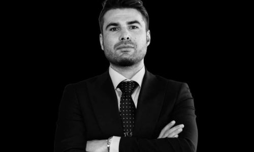 A murit mama lui Adrian Mutu