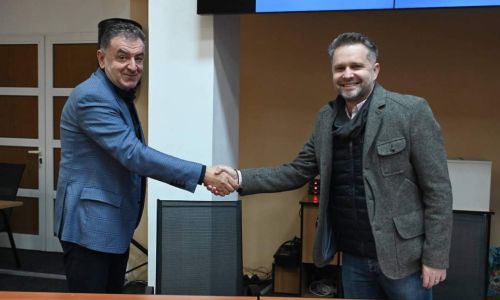 Investiţie URIAŞĂ în Piteşti! Primarul Gentea a SEMNAT contractul