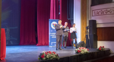Consiliul Județean a premiat cei mai buni sportivi din Argeș