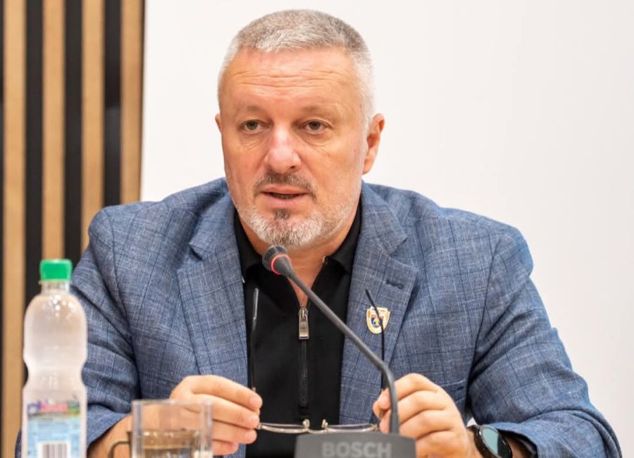 Marius Nicolaescu: "Domnule Mihai Coteț, opriți-vă din a mai fi penibil!"