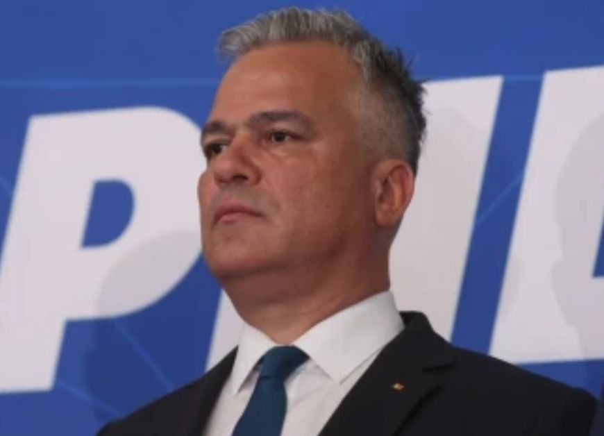 Adrian Veștea se pare că a găsit majoritate parlamentară!