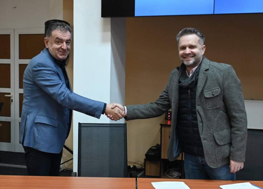 Investiţie URIAŞĂ în Piteşti! Primarul Gentea a SEMNAT contractul