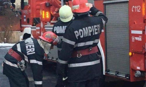 ACUM! Un tren de marfă a luat FOC în Argeș