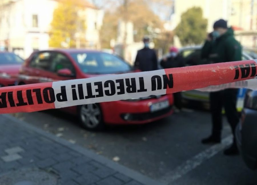 Tânăr ÎNJUNGHIAT în apropierea unei gări din Argeş!