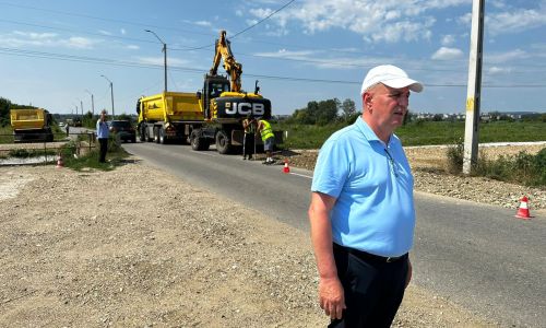 Primarul Nicolae Velcea monitorizează zilnic toate lucrările din Ștefănești