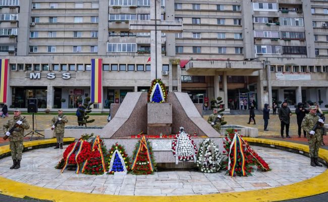 La Pitești au fost comemorați 36 de ani de la Revoluția din 1989!