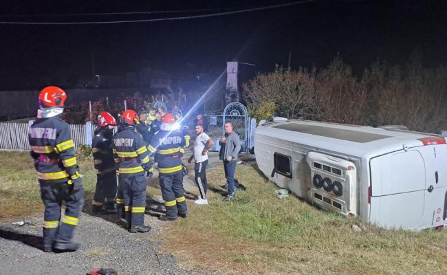 ACUM! Plan ROȘU de intervenție în Argeș! Accident cu 13 victime