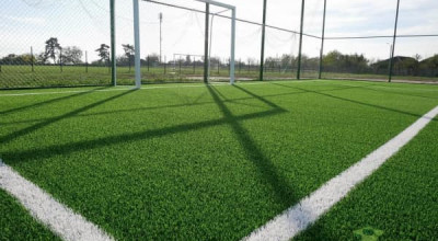 Un teren modern de sport va fi amenajat în comuna Budeasa