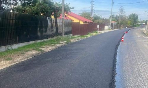 Lucrări de asfaltare în orașul Ștefănești