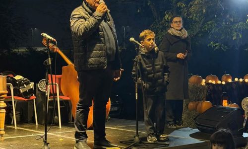 Focul lui Sumedru a adunat comunitatea la Ștefănești. Tradițiile străvechi, păstrate vii de la o generație la alta