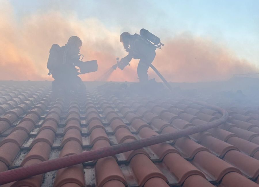 ACUM! Incendiu la un LOCAL din Argeș!
