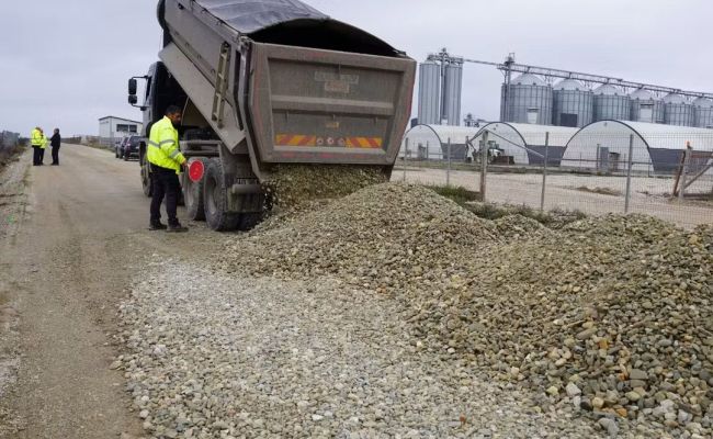 Continuă investițiile de modernizare a infrastructurii rutiere în Argeș!