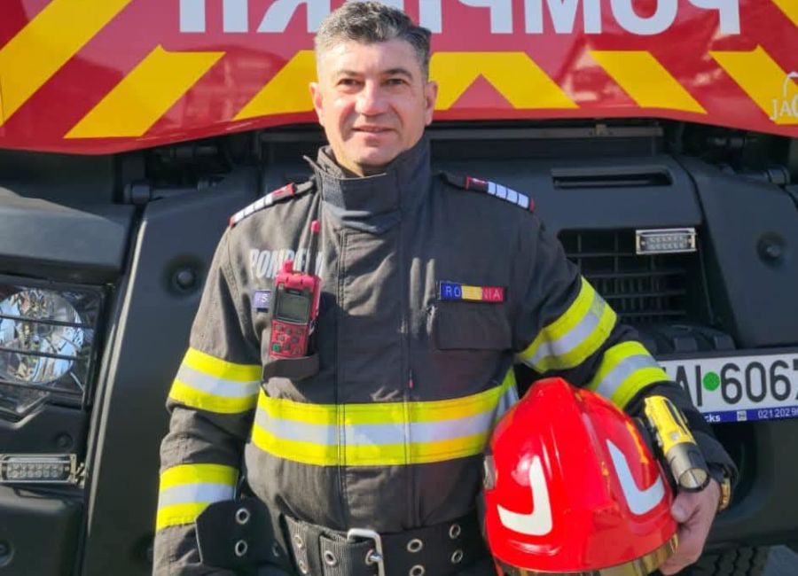 Un pompier din Mioveni a salvat viața unui om!
