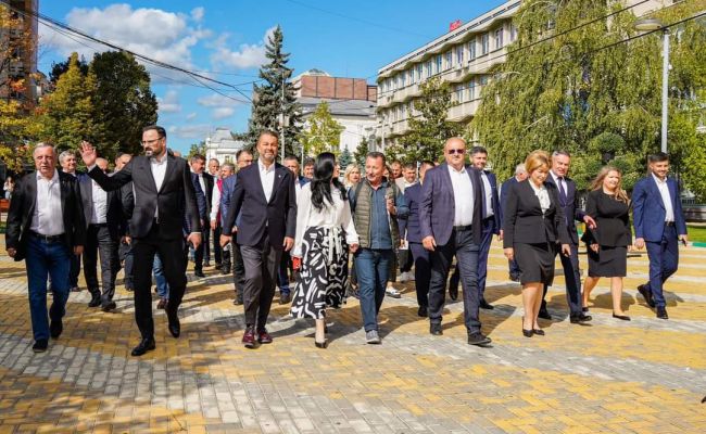 Ministrul Muncii și Solidarității Sociale, Simona Bucura-Oprescu, deschide lista candidaților PSD Argeș pentru Parlament