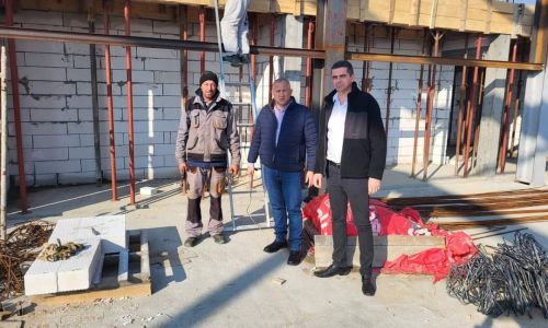 În comuna Oarja se construiește o sală de sport