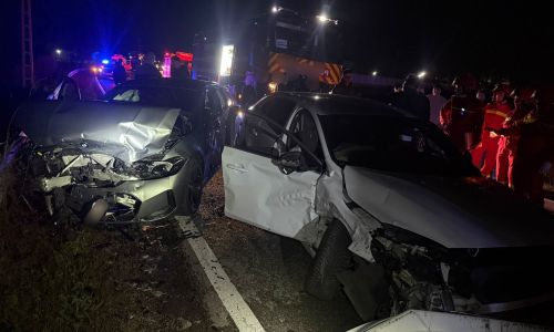 Accident cu PATRU MAȘINI în Argeș!