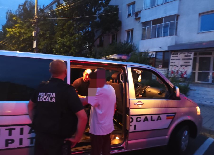 Acțiuni ale Poliției Locale Pitești pentru menținerea ordinii și liniștii publice