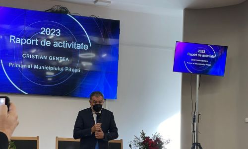 Primarul Cristian Gentea: "Două creşe vor fi gata până în vară"