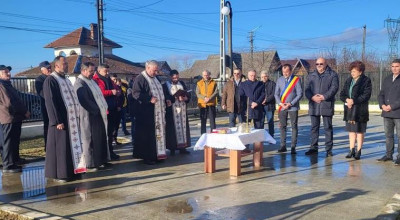 Președintele Ion Mînzînă, la inaugurarea centrului medical de permanență de la Budeasa