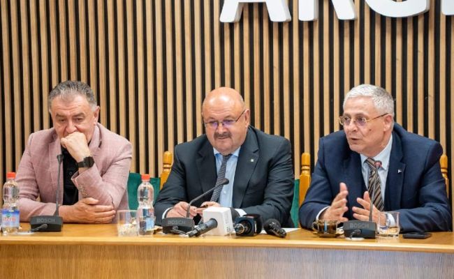 Președintele Ion Mînzînă a semnat cel mai mare contract de modernizare a infrastructurii rutiere din Regiunea Sud – Muntenia