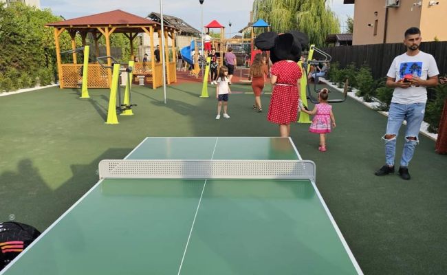 Un loc de joacă modern a fost inaugurat în comuna Bradu