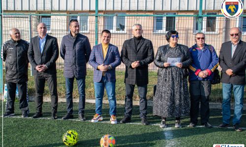 La Piteşti şi Costeşti s-a dat startul Cupei Liceelor-Viitori Campioni