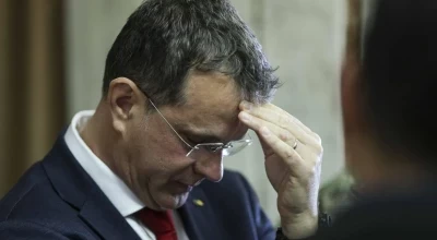 Ionuț Moșteanu a demisionat de la Ministerul Apărării!