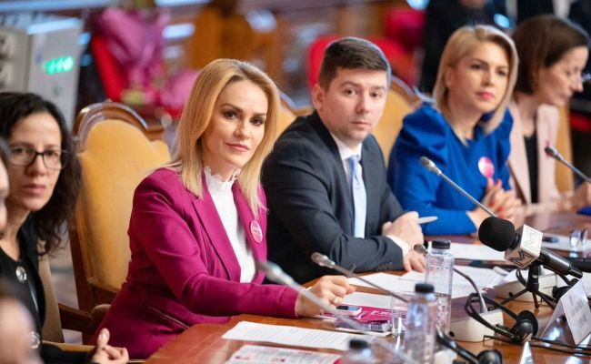 Simona Bucura Oprescu, prezentă la o conferinţă despre drepturile femeilor