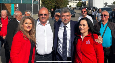 Ministrul Simona Bucura-Oprescu și președintele Ion Mînzînă, alături de premierul Marcel Ciolacu la depunerea candidaturii pentru președinția României