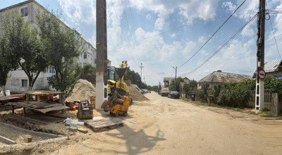 La Ștefănești continuă lucrările privind extinderea și reabilitarea rețelei de apă și canalizare!