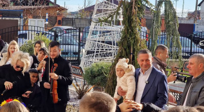 Colindătorii au venit la Primăria Bradu!