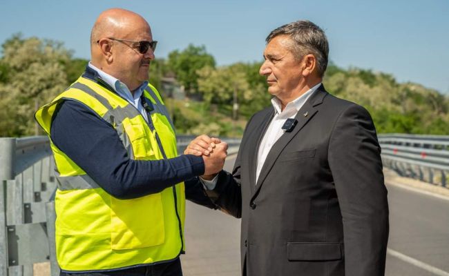 Ion Mînzînă: "S-au finalizat lucrările de modernizare a DJ703B Costești - Pădureți"