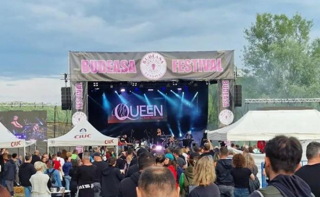 Peste 2000 de oameni la Budeasa Festival! Atmosferă INCENDIARĂ! VIDEO