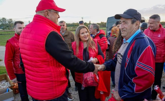 Ion Mînzînă și-a sărbătorit ziua alături de argeșeni
