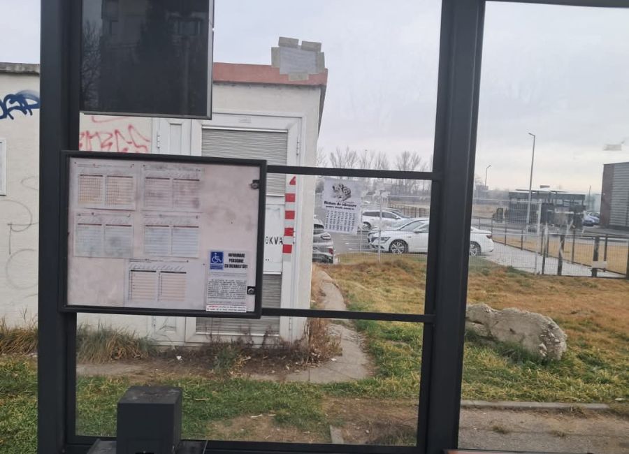Sancțiuni pentru afișarea neautorizată a materialelor publicitare, în Pitești!