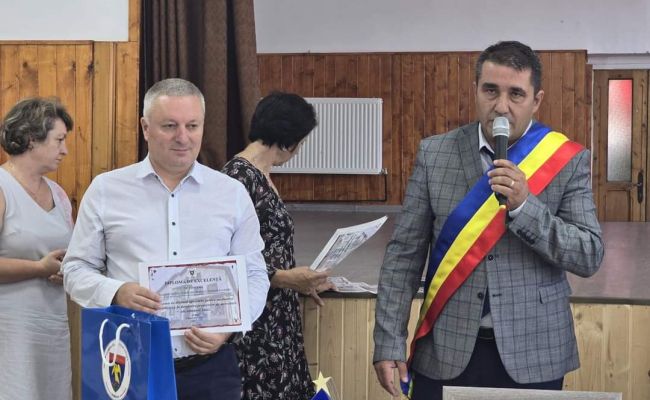 Echipa PSD, alături de primarii și locuitorii din Șuici şi Suseni în zi de sărbătoare