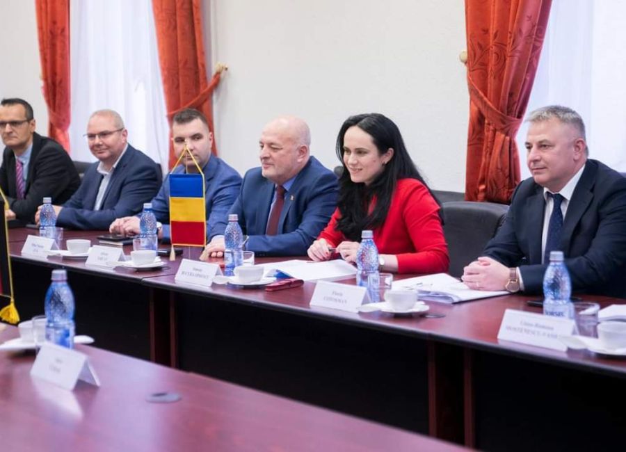 Secretarul de stat german Rolf Schmachtenberg, la întâlnirea bilaterală cu ministrul Simona Bucura-Oprescu: ”Ne dorim să învățăm din experiența României privind reforma sistemului public de pensii!”